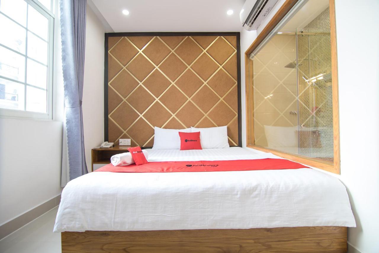Reddoorz Plus Near Lotte Mart Cong Hoa Ho Chi Minh City Bagian luar foto